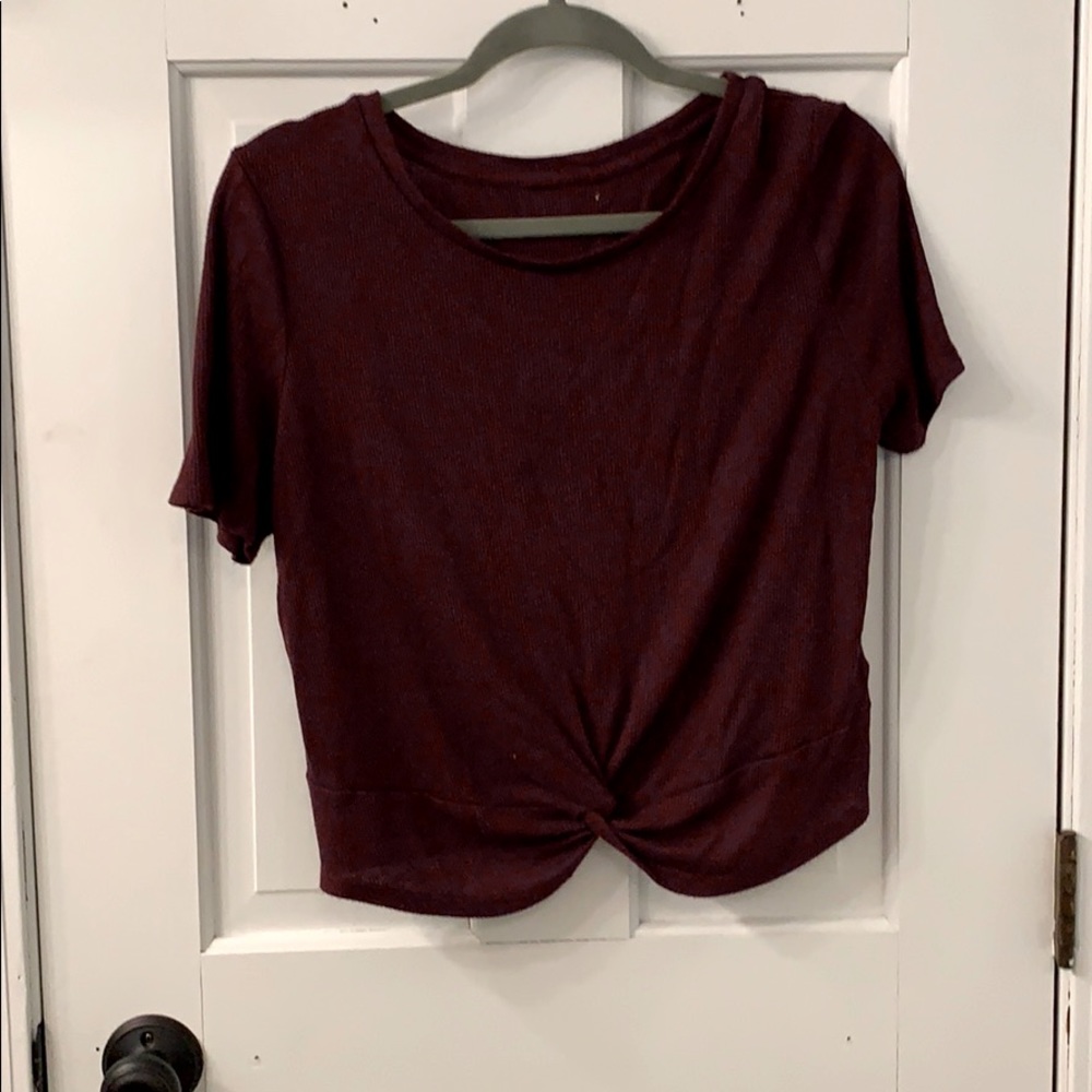 Aeropostale knit top - maroon